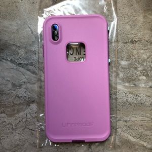 iPhone XS Max pink lifeproof case New